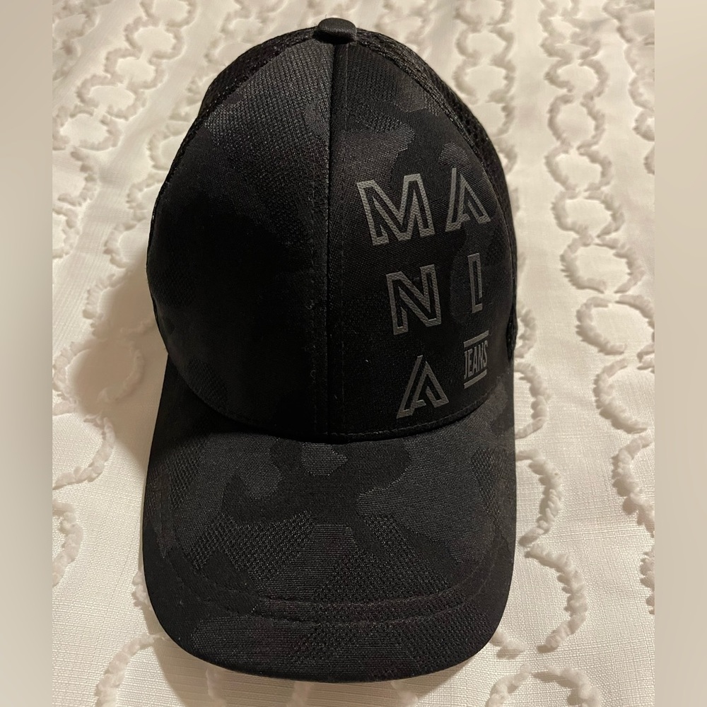 Mania Jeans hat